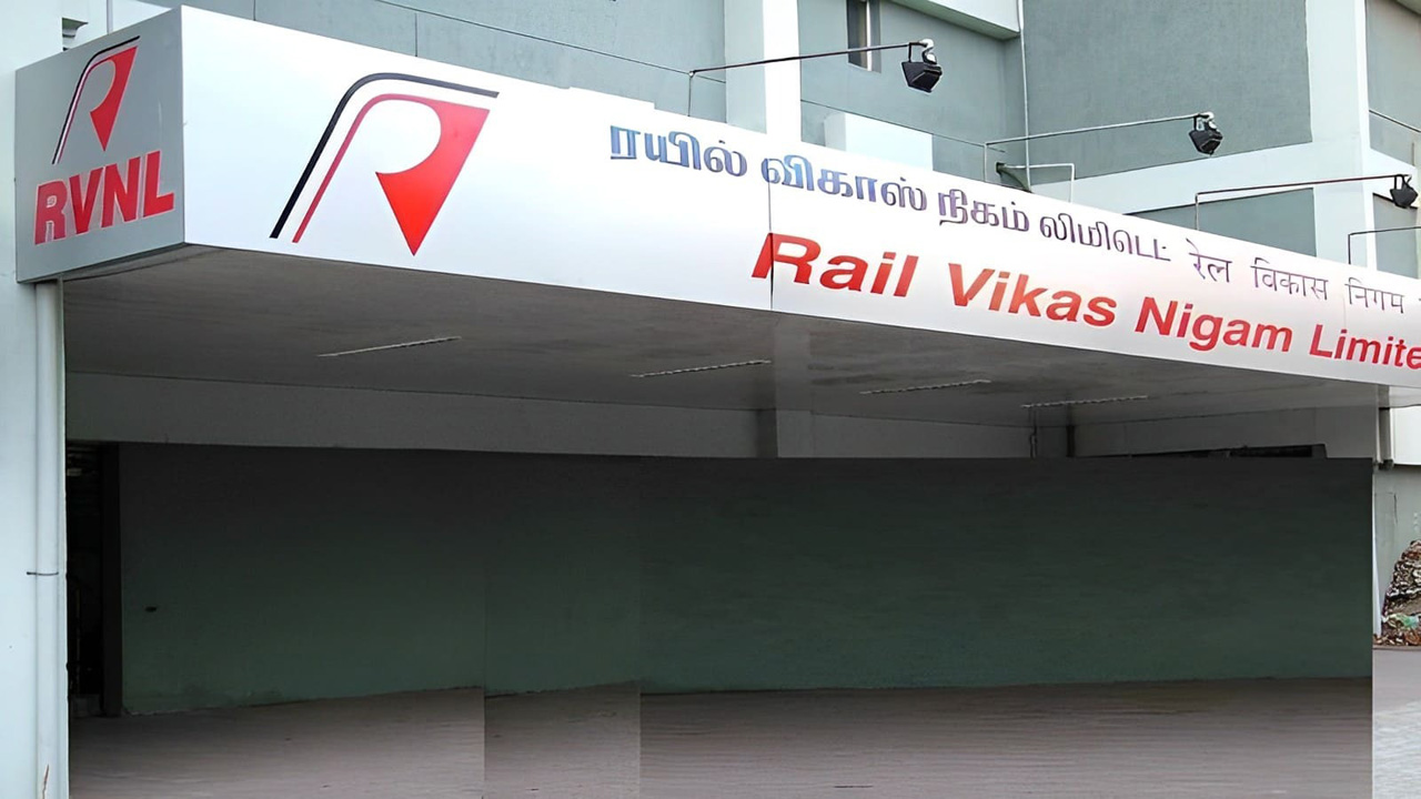 RVNL Share